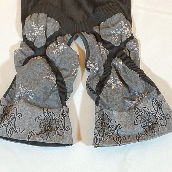 Franato Grey Shapewear - Picture 3 of 4